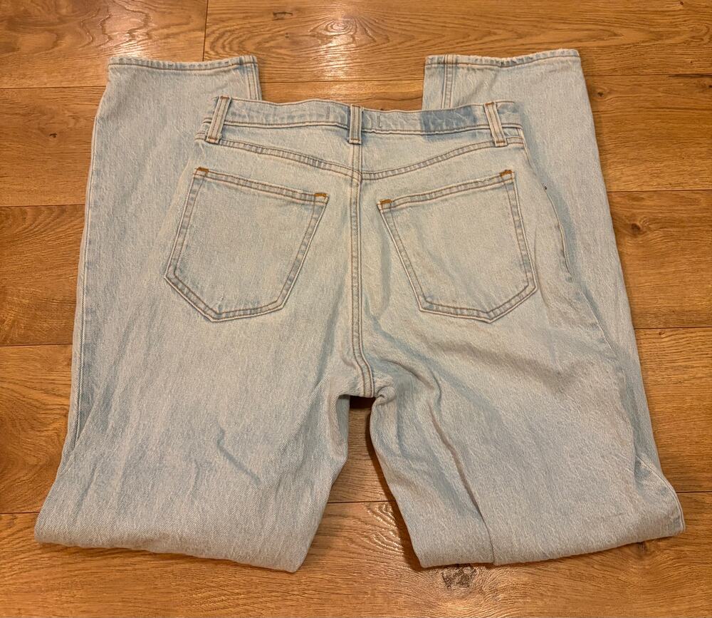 Abercrombie 90s Straight Jeans 27 Ultra High Rise Light Wash Denim